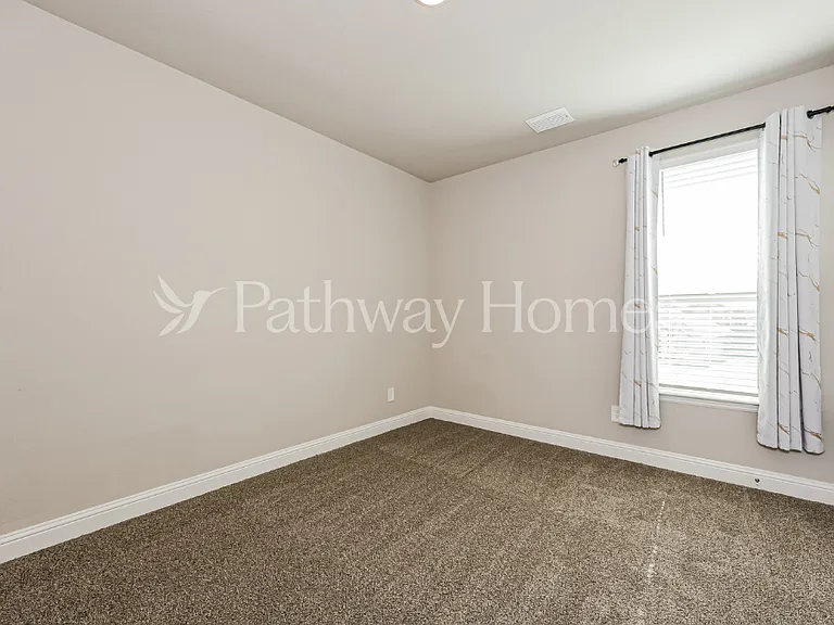 838 Poppie Ln — Photo 11