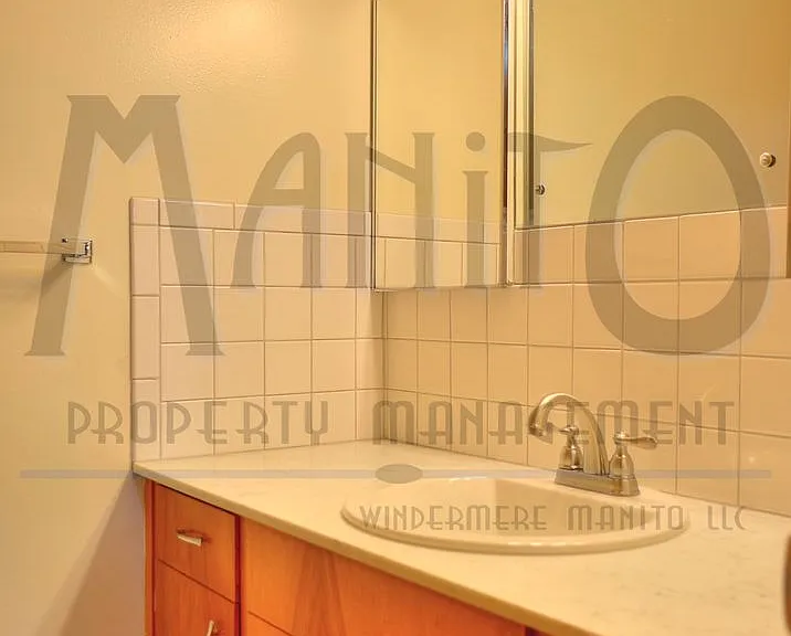512 W 15th Ave — Photo 14