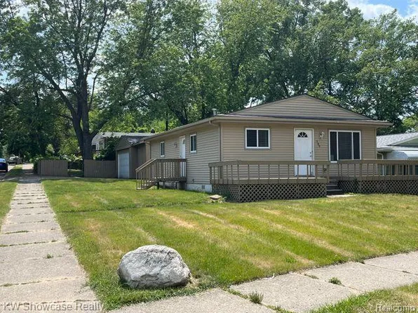 709 Stanley Ave, Pontiac, MI 48340