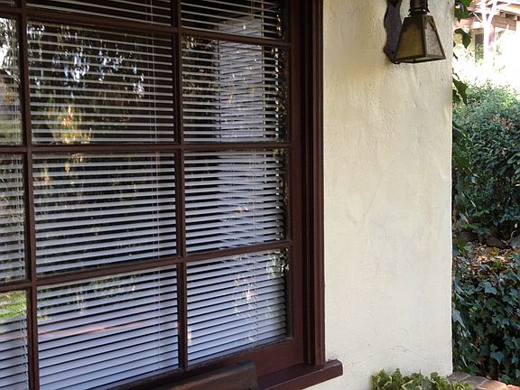 2nd image of 276 Hillcrest St