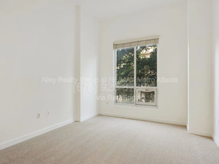 711 Cosmopolitan Dr #105 — Photo 17