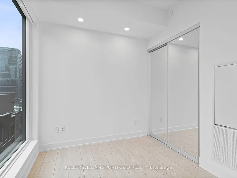 15 Mercer St #1408 — Photo 8