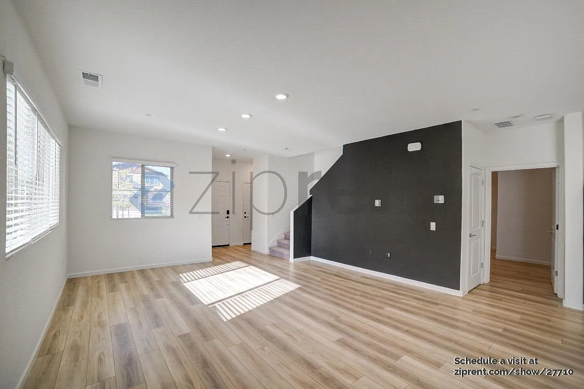 12812 Herringbone Way photo 1