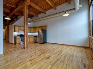 216 N May St APT 401, Chicago, IL 60607