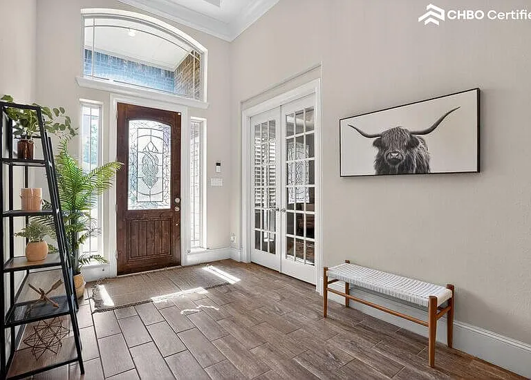 Bright entryway with modern decor
