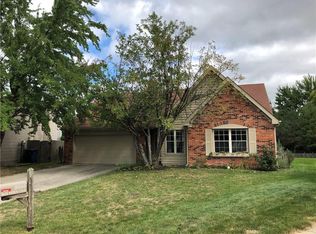 8566 Rock Hollow Cir, Indianapolis, IN