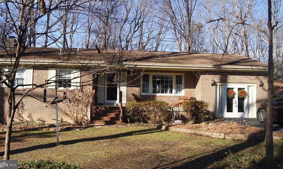 1st image of 6202 Chandler Dr