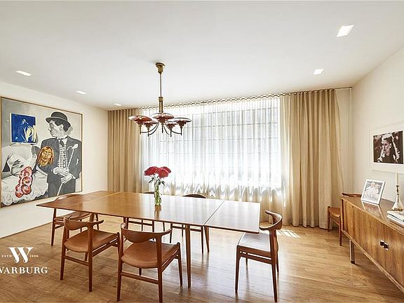 4th image of 130 E 67th St #4/5-C