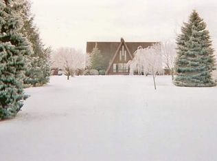 50 Snowhill Rd, Sabina, OH 45169