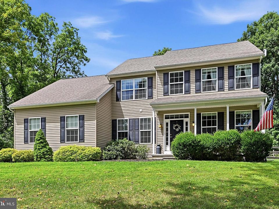 1st image of 125 Jamie Ln