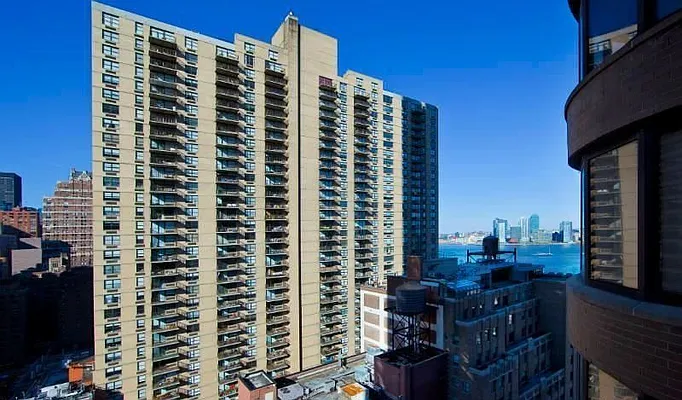 Rented by Thrasher Real Estate | media 17