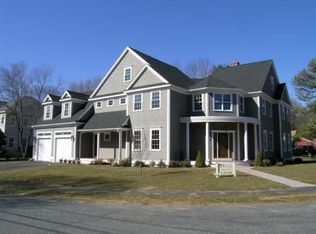 30 Livingston Cir, Needham, MA 02492