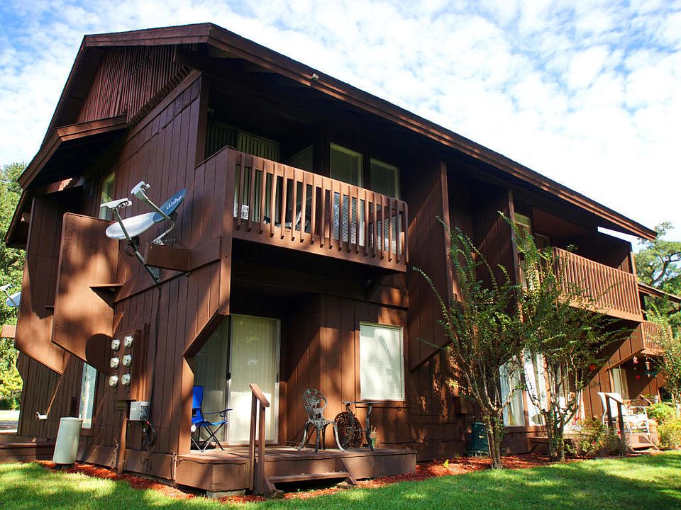 2nd image of 206 Molokai Vlg Building A