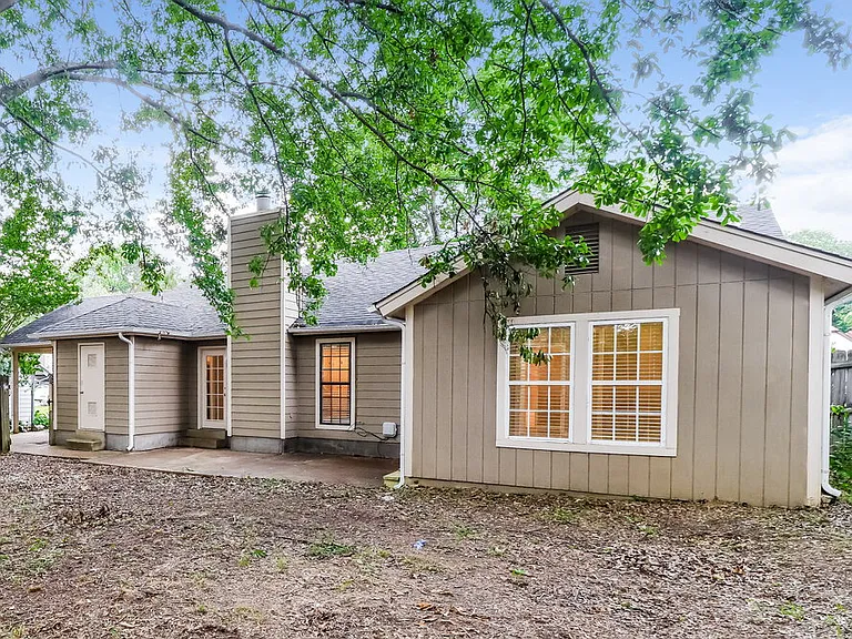 5711 Redford Ave — Photo 15
