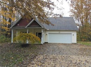 5593 W Maple Rd, Geneva, OH 44041