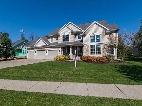 3rd image of 6285 McGillicuddy Ln Unit 32