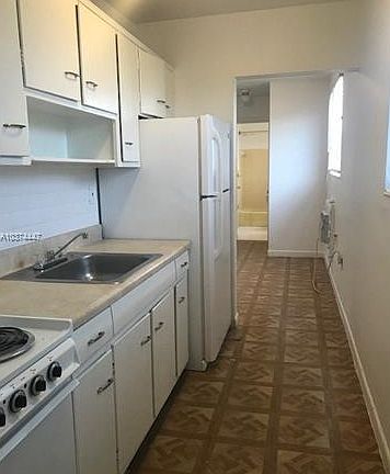 2nd image of 16911 NE 21st Ave APT 8