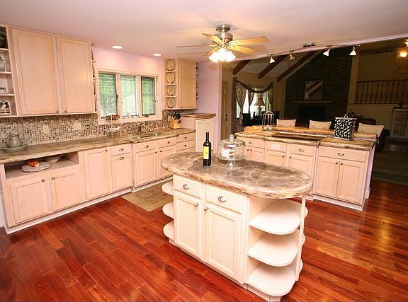 4th image of 14916 Wehmer Estates Dr