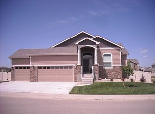 5205 Horizon Ridge Dr, Windsor, CO 80550