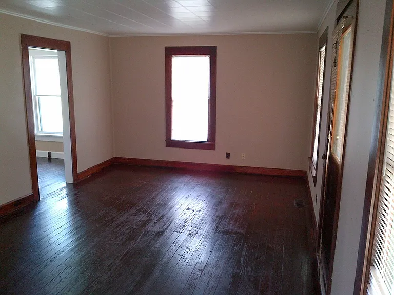 1612 E Matlock Rd — Photo 9