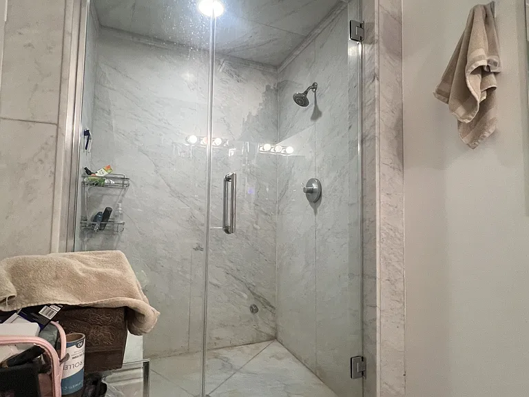 366 W 46th St #4 — Photo 7