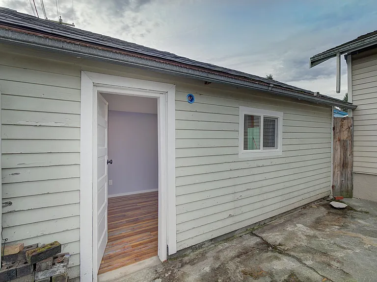 2125 Cedar St #2 — Photo 30