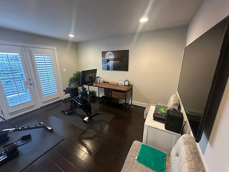 14566 Lake Vista Dr — Photo 35