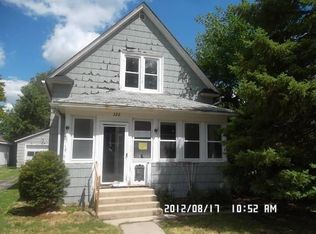 322 W Delaware St, Dwight, IL 60420