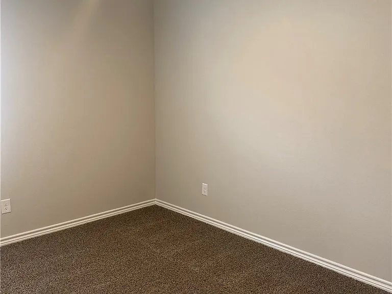 1110 Kennesaw Dr — Photo 13