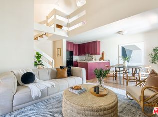 906 N Kings Rd APT 3, West Hollywood, CA 90069