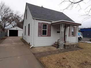 1621 E Eleven Mile Rd, Madison Heights, MI 48071