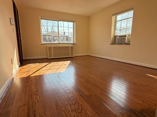 2532 Williams Ave APT 2