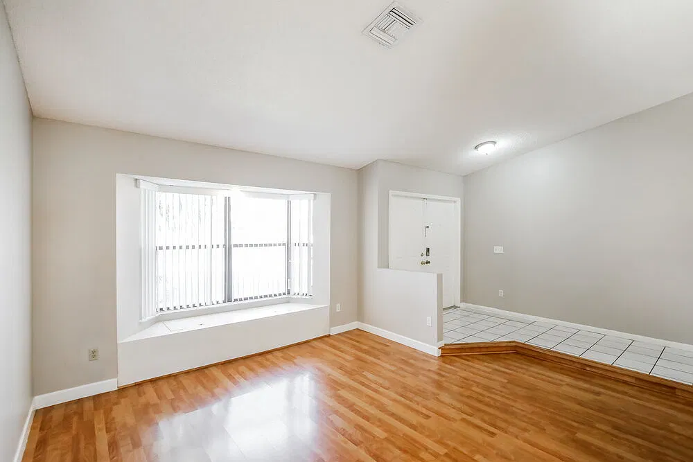 3 bed, 2.0 bath, 2020 sqft, $3,705 — Photo 4