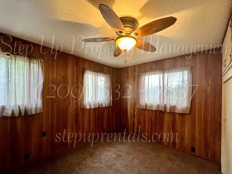 20675 Lower Hillview Dr — Photo 7