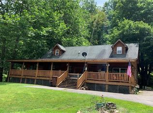 233 Rocky Top Rd, Maggie Valley, NC 28751