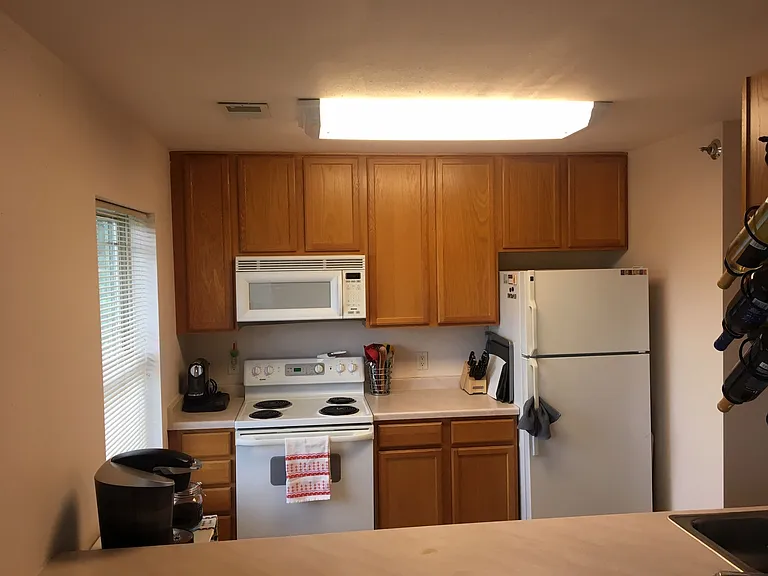 5440 Willow Rd #14 — Photo 5