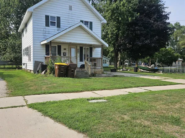 1112 Ferris St, Alma, MI 48801