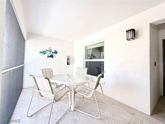 4th image of 8520 Naples Heritage Dr #9