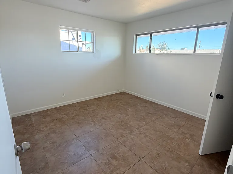 8018 E 3rd Ave — Photo 9