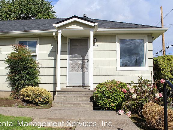 4th image of 5131 SE 17th Ave #10537965