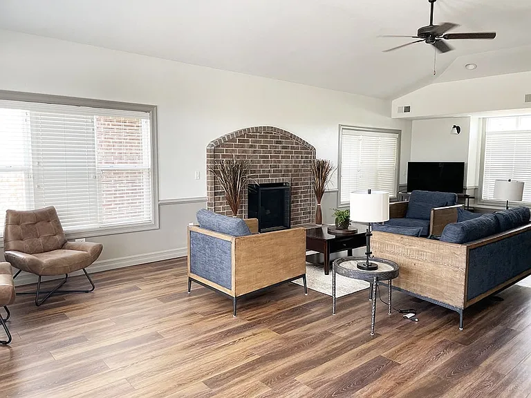 Fieldstream Apartment Homes — Photo 35