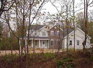 59 Smith Rd, Halfmoon, NY 12065