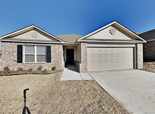 1928 Timber Dale Dr, Shawnee, OK 74804