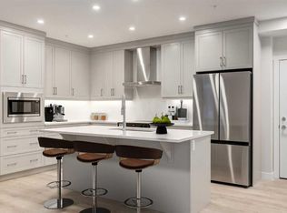 2117 E 81st St SW #2103, Calgary, AB T3H 3V8