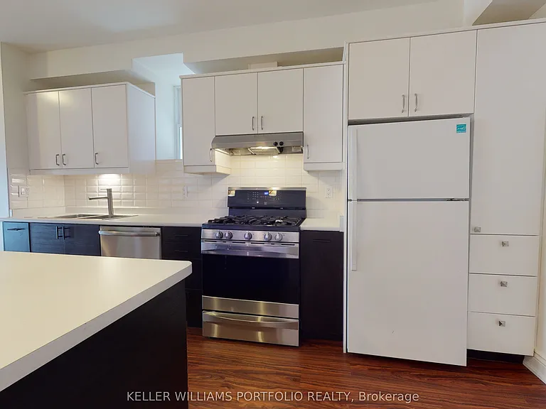 546 Eglinton Ave E #5 — Photo 12