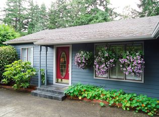 1025 N 10th Ct, Coos Bay, OR