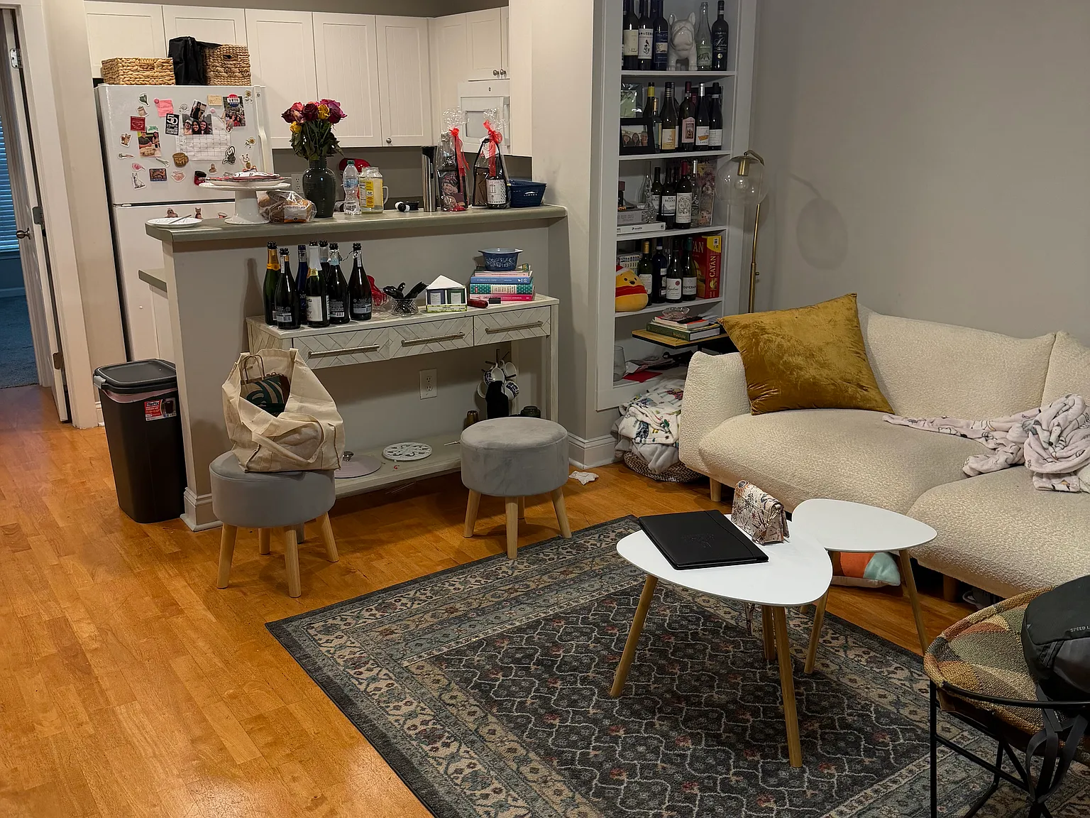 3 bed, 1444 sqft, $2,250 — Photo 2