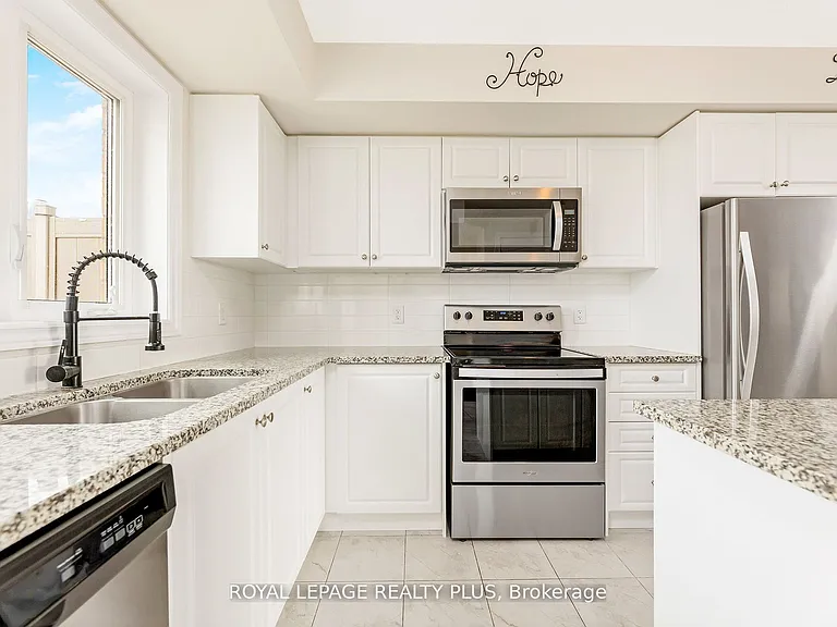 120 Watson Pkwy N #1 — Photo 12