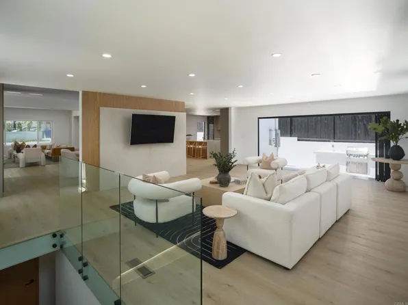 3231 Hawk St, San Diego, CA 92103