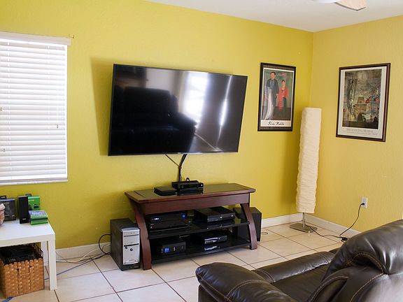 4th image of 1135 NW 136th Ct